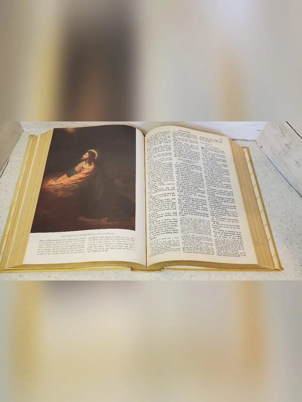 Vintage 1963 Catholic Holy Bible Good Counsel Confraternity Hardcover Gold Edge